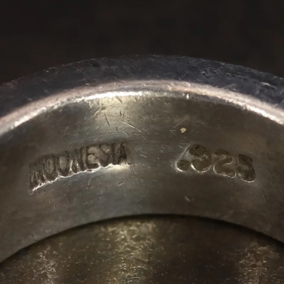 Lois Hill Sterling Pebbled Cluster J-Hoop Earrings - Picture 4 of 6